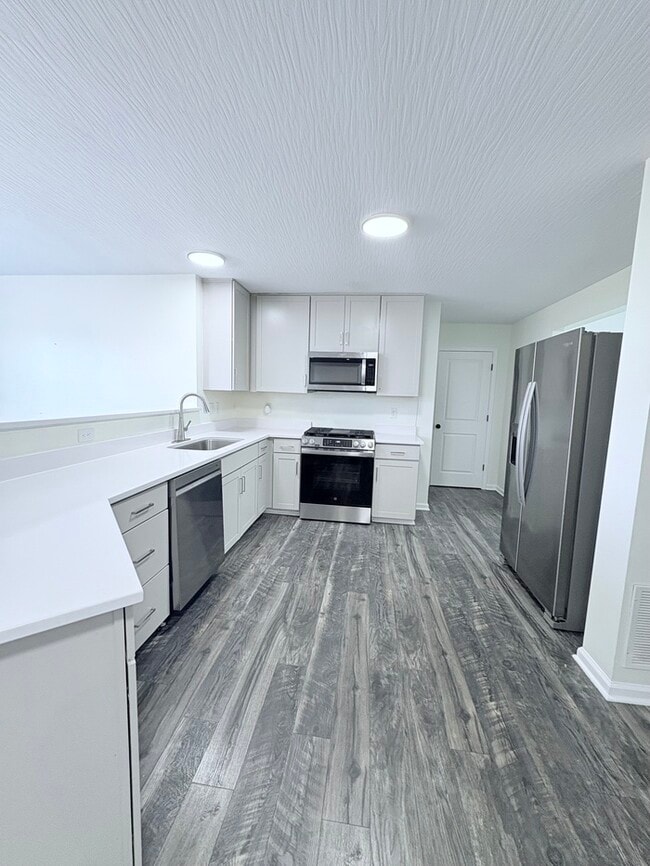 583 Kingshurst Dr in Columbus, OH - Building Photo - Building Photo