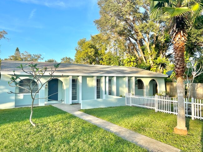 property at 5213 17th Ave S