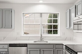 2006 Wexford Rd in Palmyra, PA - Building Photo - Building Photo