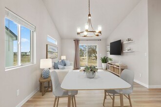 2309 N Sundance St in Spokane Valley, WA - Foto de edificio - Building Photo