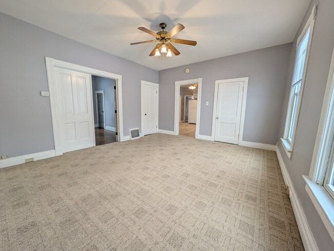 306 N State St in Appleton, WI - Building Photo - Building Photo