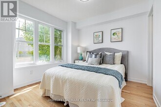 10606 Bathurst St in Richmond Hill, ON - Building Photo - Building Photo