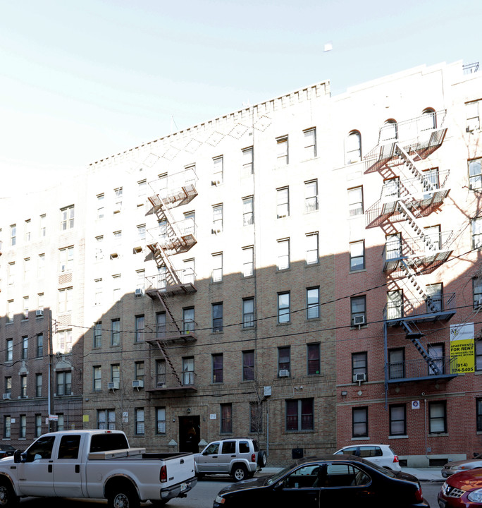 2975 Marion Ave in Bronx, NY - Foto de edificio