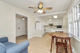 6635 Olde Savannah Rd in Charlotte, NC - Foto de edificio - Building Photo