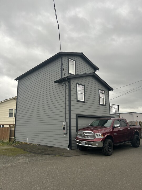 1920 Broadway in Everett, WA - Building Photo