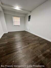 5843 Fernwood St photo'