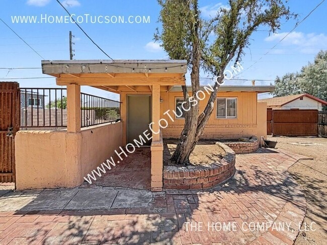 property at 542 E Speedway Blvd