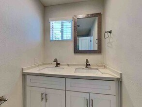 6839 W Taylor St in Phoenix, AZ - Building Photo - Building Photo