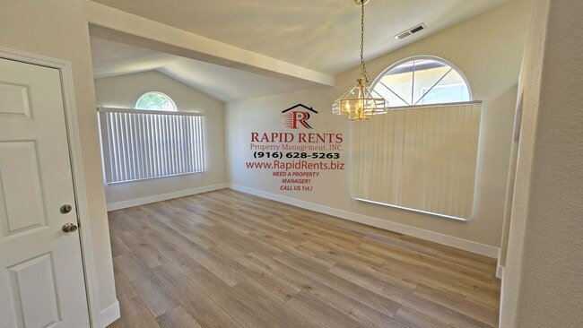 8477 Ceonothus Ct in Elk Grove, CA - Building Photo - Building Photo