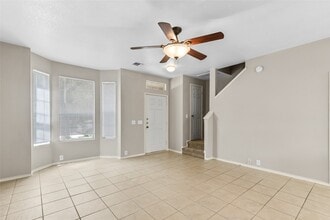 16802 Pine Castle Dr in Houston, TX - Building Photo - Building Photo