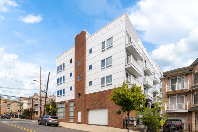 42-48 Norfolk St in Newark, NJ - Foto de edificio - Building Photo