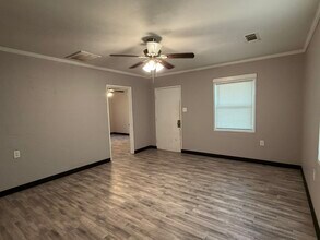 1109 W Wall St in Griffin, GA - Building Photo - Building Photo