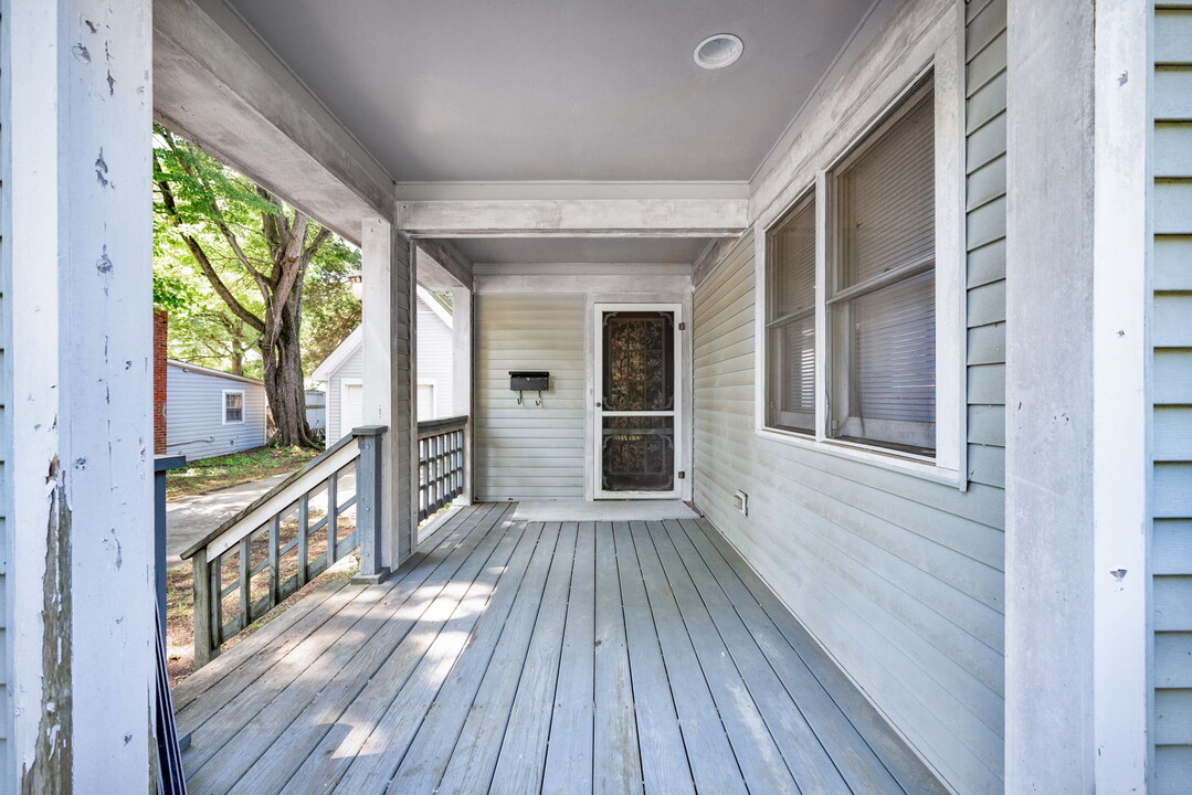 52 Morrison Ave in Newport News, VA - Building Photo
