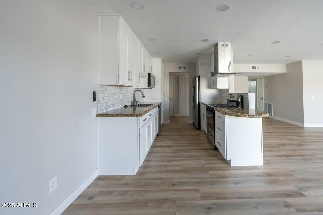 6767 N 7th St in Phoenix, AZ - Building Photo