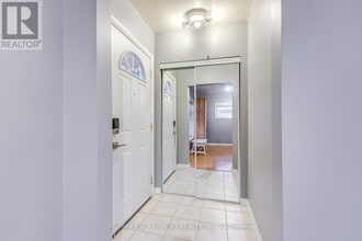 5188 Maple St in Niagara Falls, ON - Foto de edificio - Building Photo