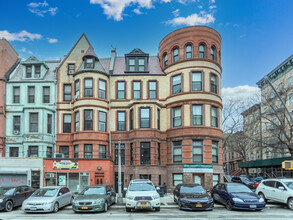 719 Saint Nicholas Ave in New York, NY - Foto de edificio - Building Photo