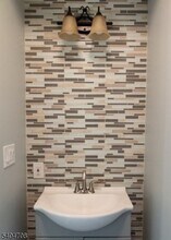 204 Harrison St in Nutley, NJ - Building Photo - Building Photo