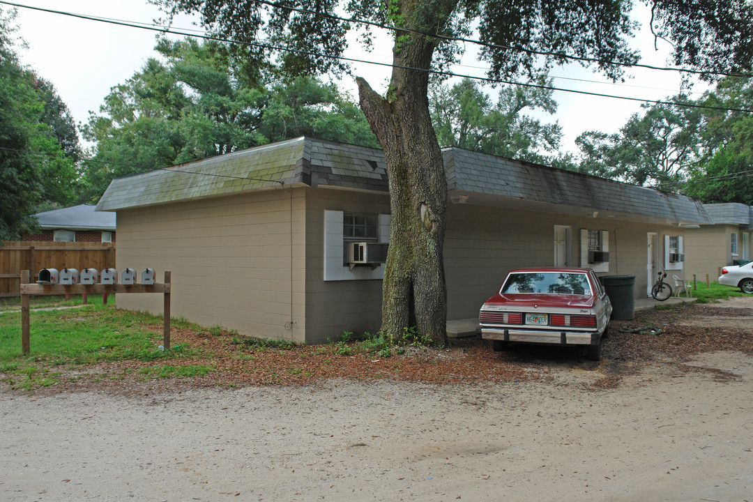 3101-3105 Mallory St in Pensacola, FL - Building Photo