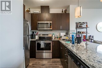 101 Locke St S in Hamilton, ON - Building Photo - Building Photo