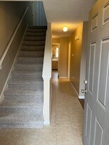 1718 Murray Creek Dr in Jonesboro, AR - Building Photo