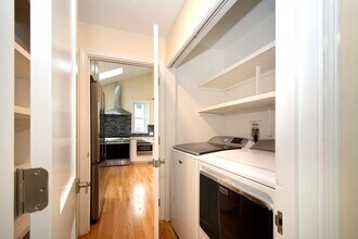62 Spring St in Cohasset, MA - Building Photo - Building Photo