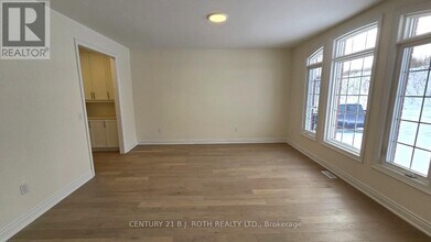 61 Ruby Ridge in Oro Station, ON - Building Photo - Building Photo