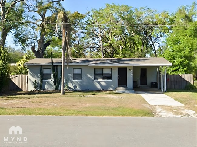 property at 4307 Sky Line Dr