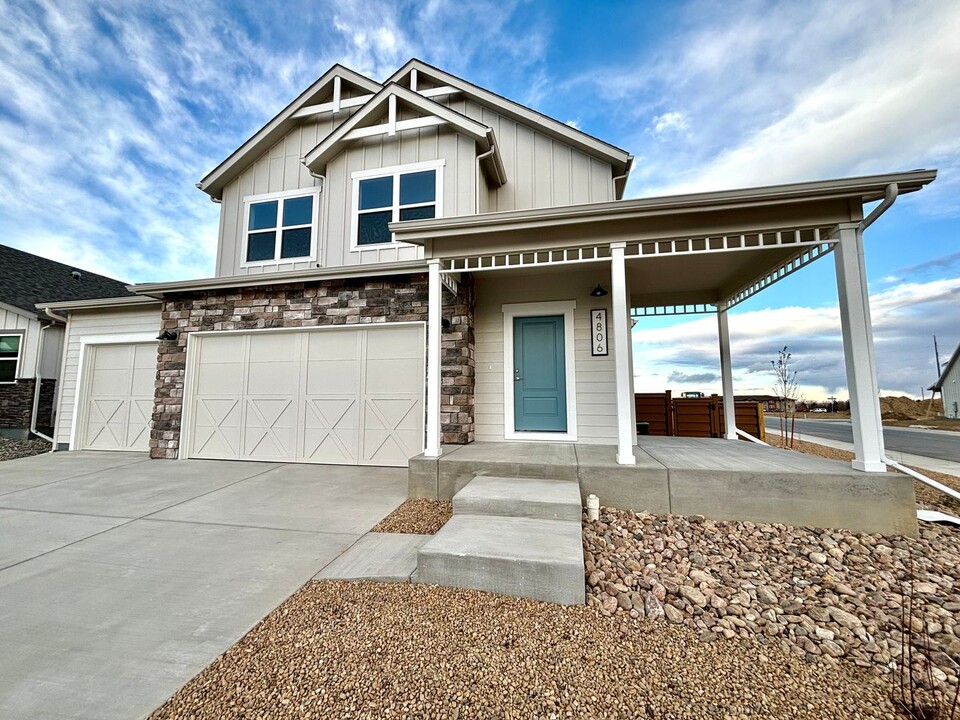 4806 Rodin Dr in Loveland, CO - Building Photo