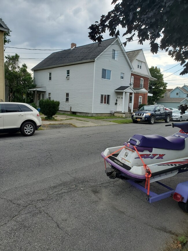 216 N 4th Ave, Unit 3