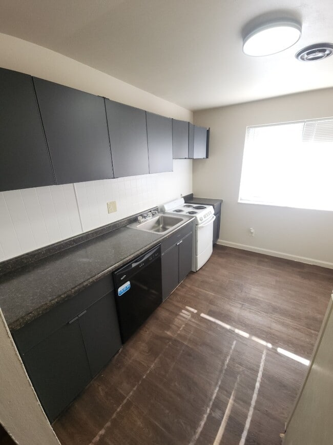 property at 9921 Sloane Square