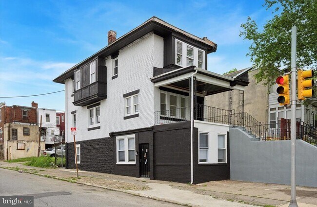 1999 Church Ln in Philadelphia, PA - Building Photo - Building Photo