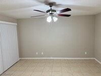 4530 30th St SW in Lehigh Acres, FL - Foto de edificio - Building Photo