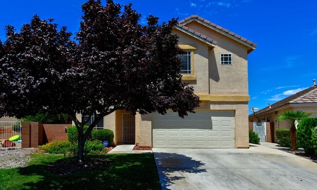 7545 Tumbling St in Las Vegas, NV - Building Photo - Building Photo