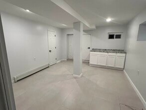 120 36th St in Union City, NJ - Building Photo - Building Photo