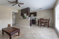 Schroeder Apartments in Houston, TX - Building Photo - Interior Photo