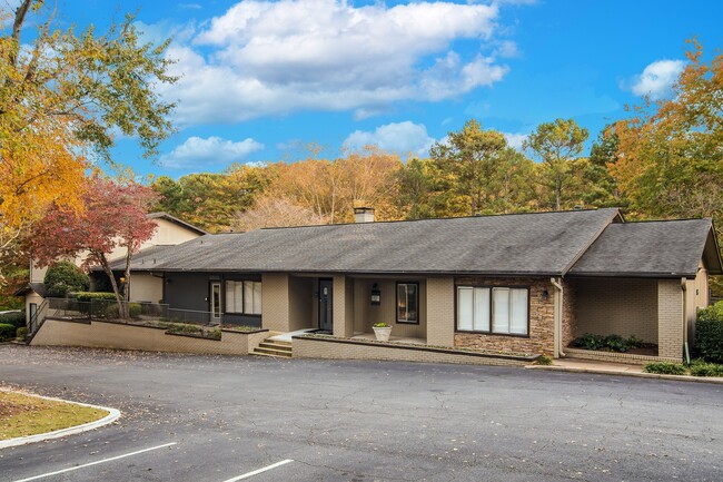 Riverwood in Roswell, GA - Foto de edificio - Building Photo