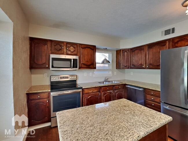 5406 Sherry St in Arlington, TX - Building Photo - Building Photo
