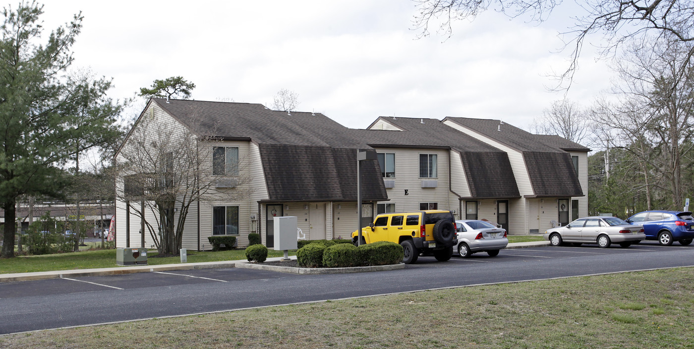 Golden Terrace Apartments in Browns Mills, NJ - Building Photo