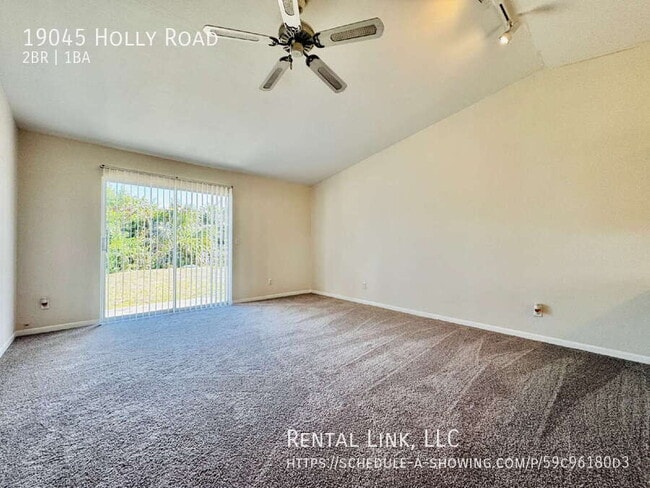 19045 Holly Rd in Ft. Myers, FL - Building Photo - Building Photo