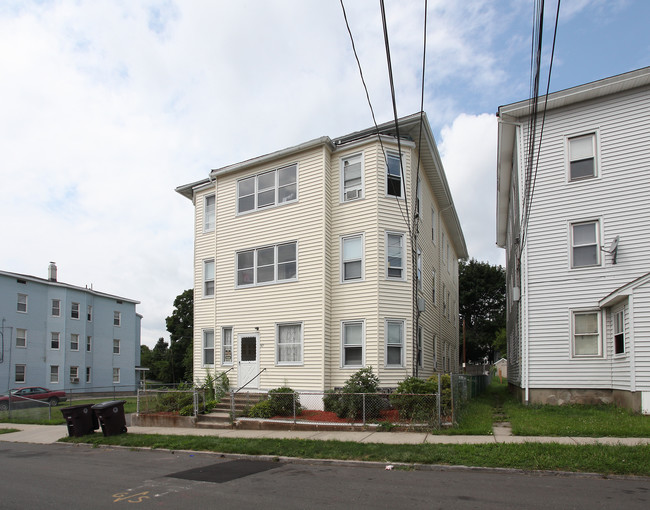 82 Booth St in New Britain, CT - Building Photo - Building Photo