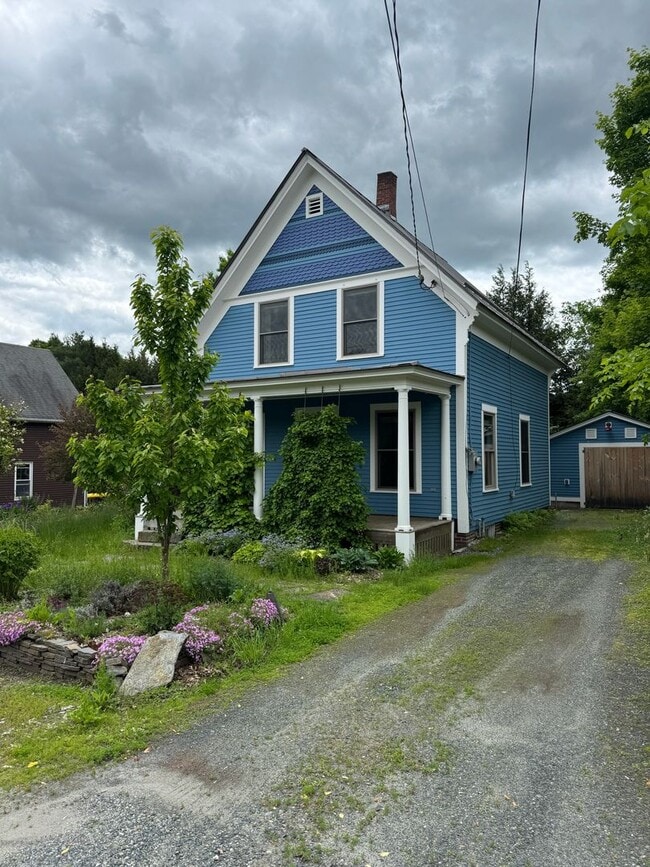 property at 76 Hawthorn St