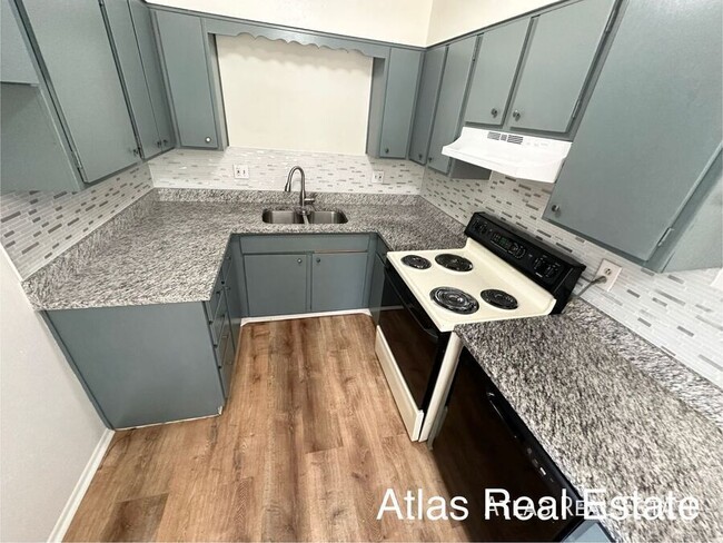 303 University Dr in Colorado Springs, CO - Building Photo - Building Photo