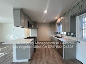4417 166th St in Lawndale, CA - Building Photo