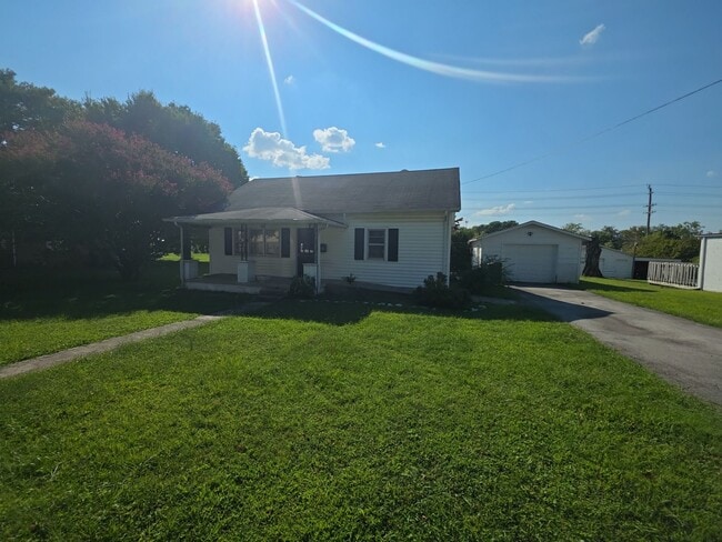 428 Spruce Ave in Cookeville, TN - Building Photo - Building Photo