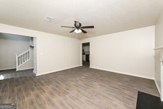 3958 Waldrop Hills Dr in Decatur, GA - Building Photo - Building Photo