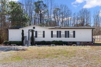 1508 Willow Downs Cir in Willow Spring, NC - Building Photo - Building Photo