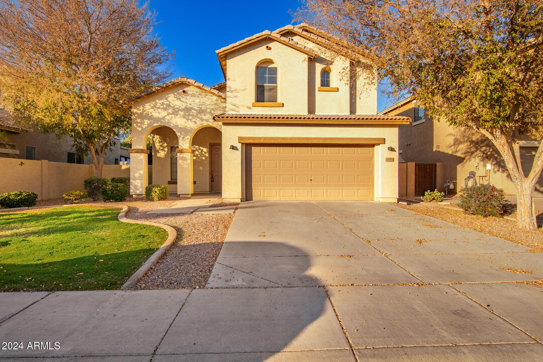 3476 E Arianna Ave in Gilbert, AZ - Building Photo