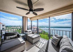 6291 Bahia Del Mar Cir N in St. Petersburg, FL - Building Photo - Building Photo