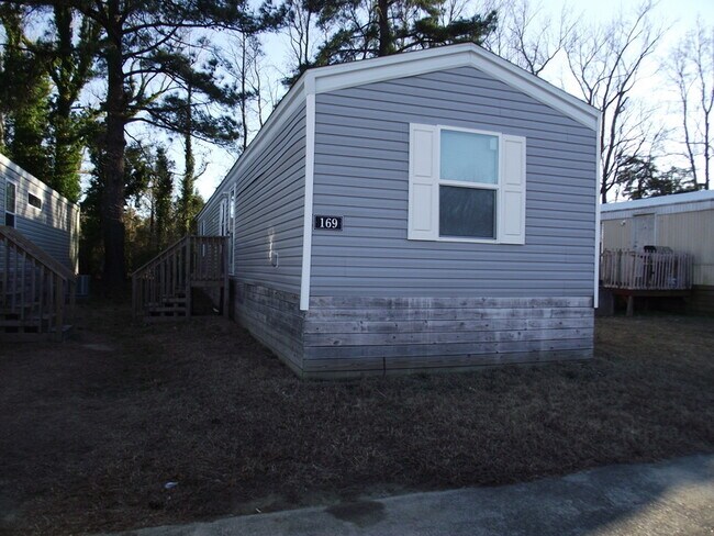 169 S King Charles Ct in Rocky Mount, NC - Building Photo - Building Photo