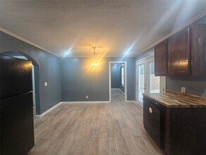 1905 Oleander in La Marque, TX - Foto de edificio - Building Photo